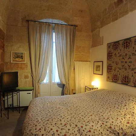 Il Palazzotto 3*